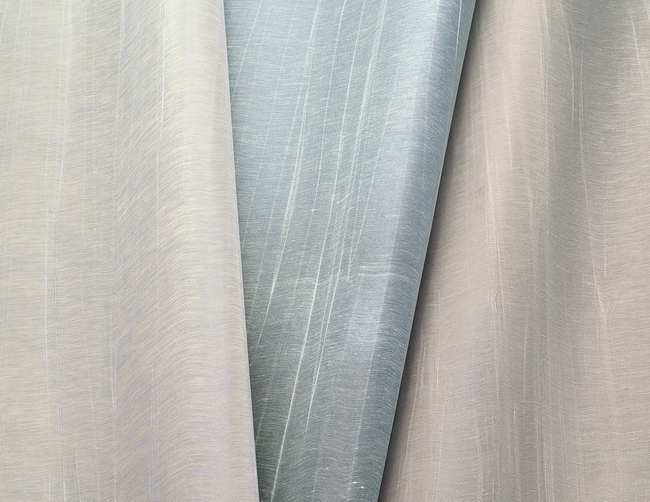 Purchase Phillip Jeffries Wallpaper - 21202, Penthouse Pleats - Blue Wave 1