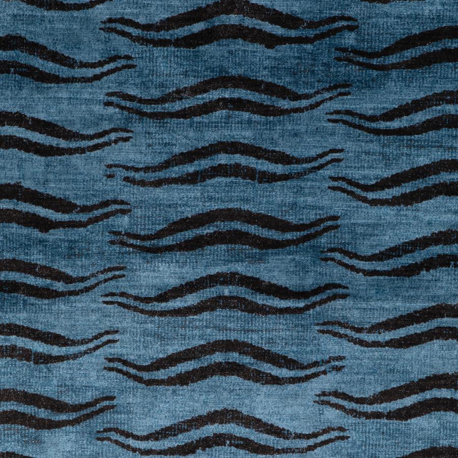 Sample - 2023115.5 | Beckett Velvet, Barwick Velvets - Lee Jofa Fabric - 2023115.5.0
