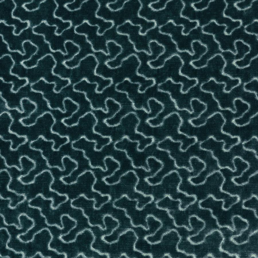 Purchase 2025126.13.0 Marlowe Velvet, Coventry Velvets - Lee Jofa Fabric