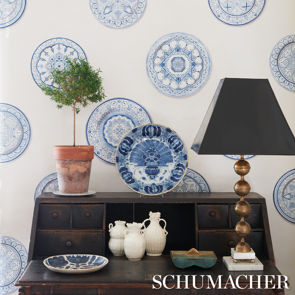 Purchase 5015840 | Montecito Porcelain, Indigo - Schumacher Wallpaper