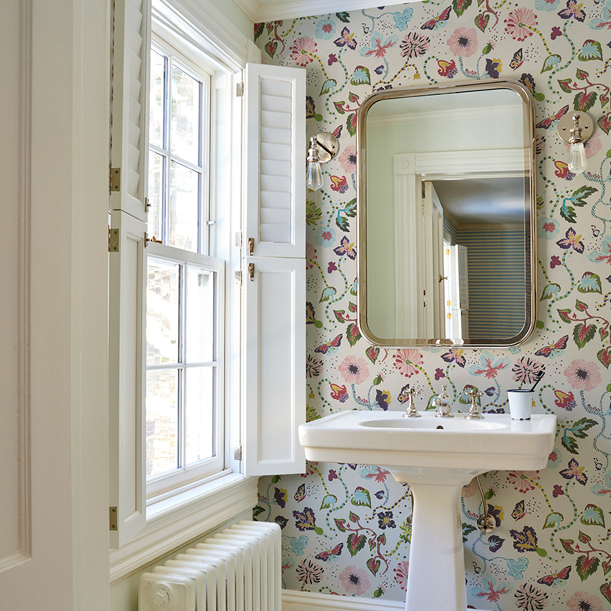 Purchase 5018060 | Gloriette, Multi - Schumacher Wallpaper