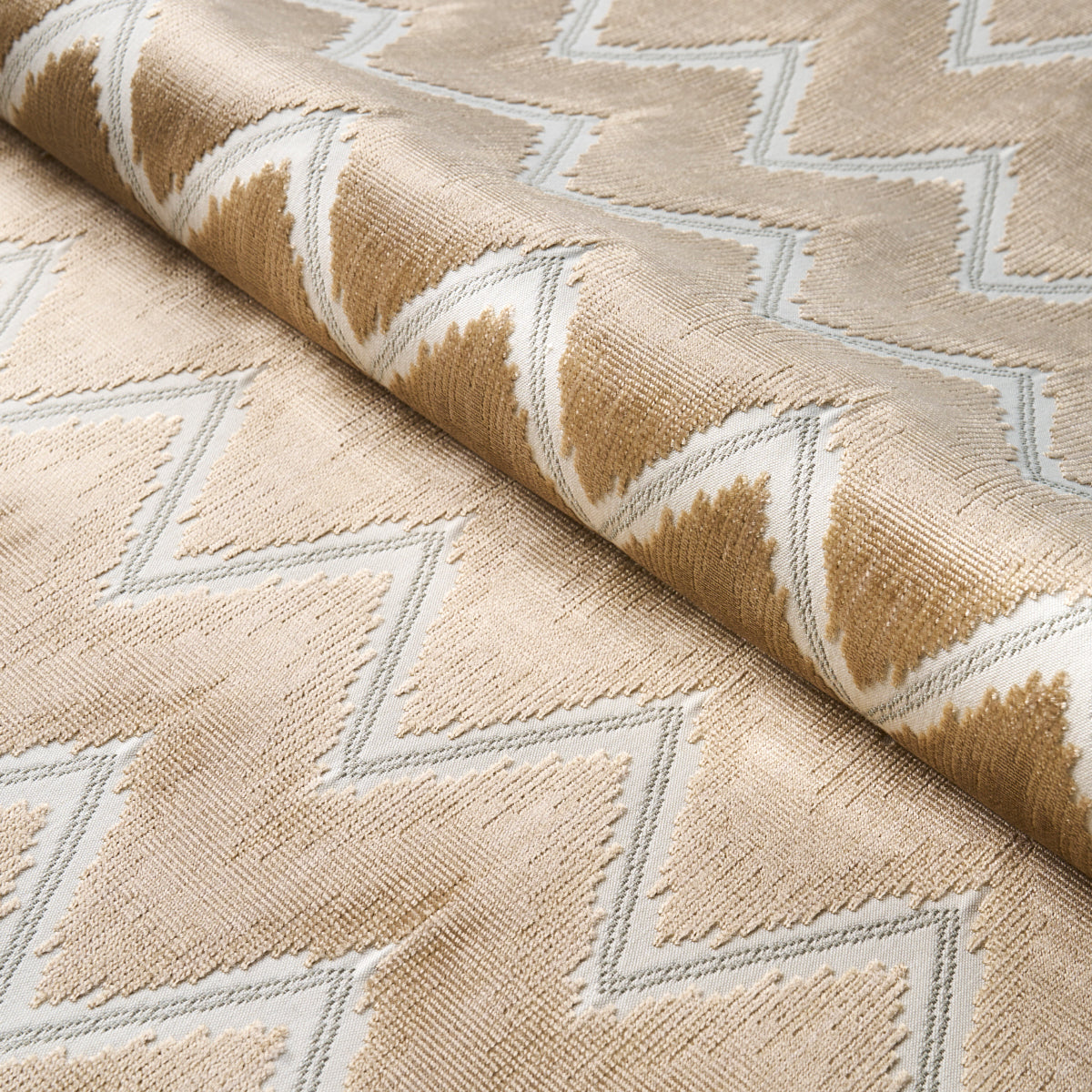 Purchase 72845 | Chevron Velvet, Gold - Schumacher Fabric