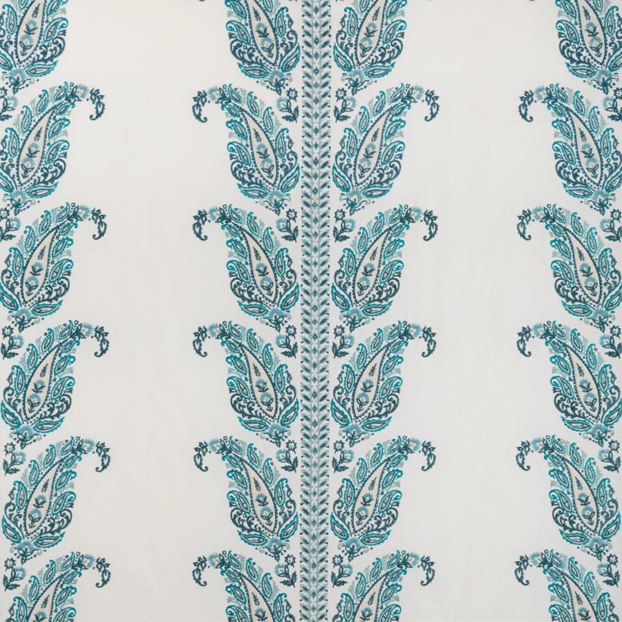 Purchase 8023112.1313.0 Yara Paisley Emb, Anduze Embroideries - Brunschwig & Fils Fabric