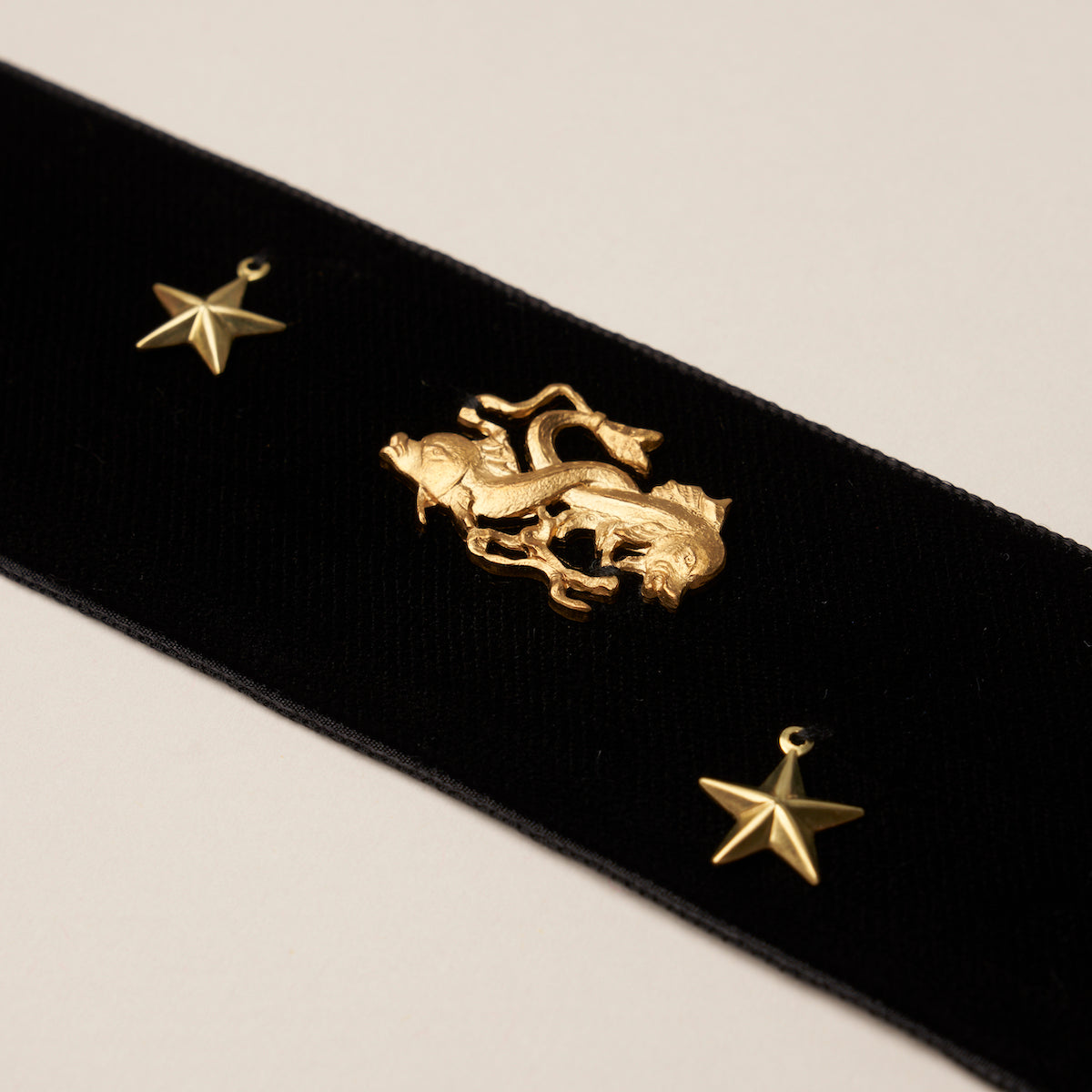 Purchase 82870 | Carmen Velvet Tape, Black - Schumacher Trim