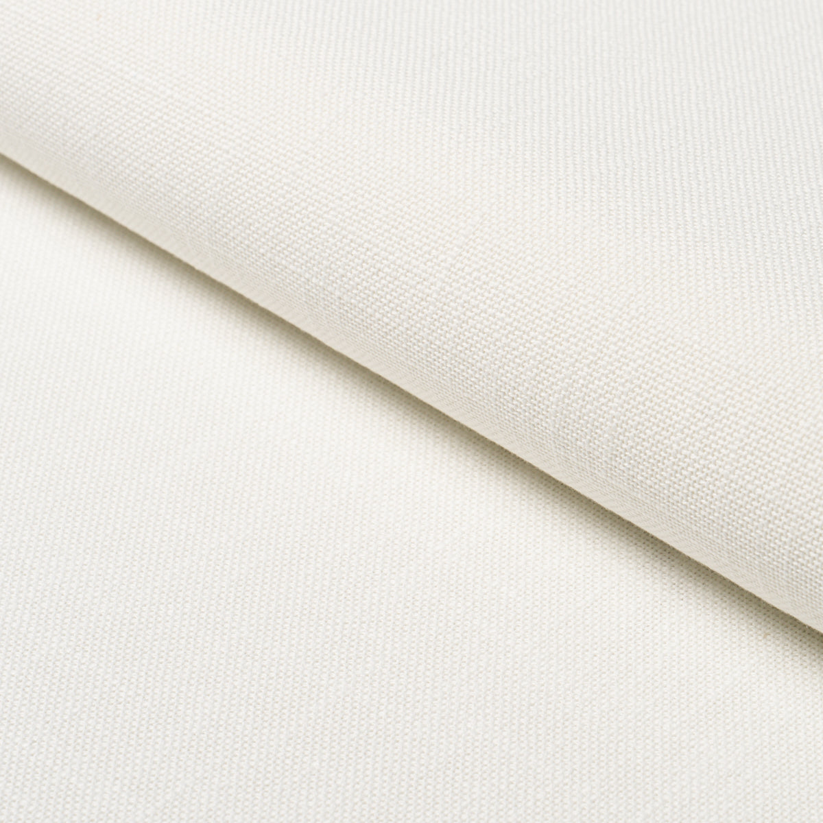Purchase 84239 | Sasha Indoor/Outdoor, White - Schumacher Fabric