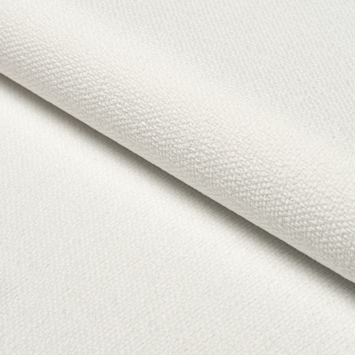 Purchase 84347 | Gus Indoor/Outdoor, White - Schumacher Fabric