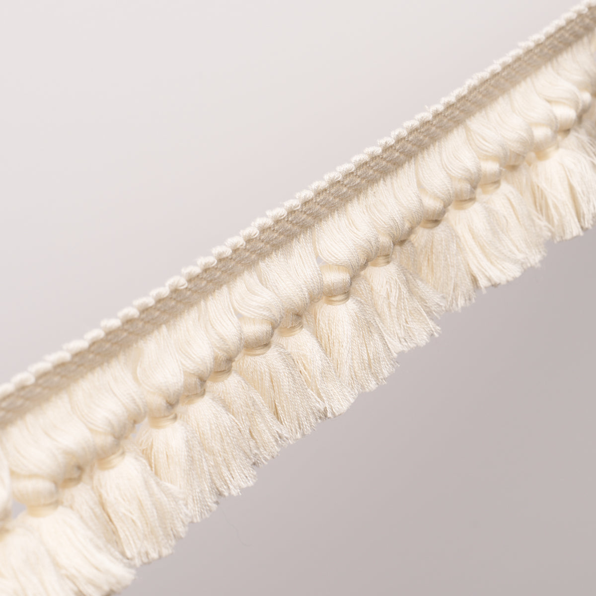 Purchase 85680 | Rosalind Tassel Trim, Ivory - Schumacher Trim