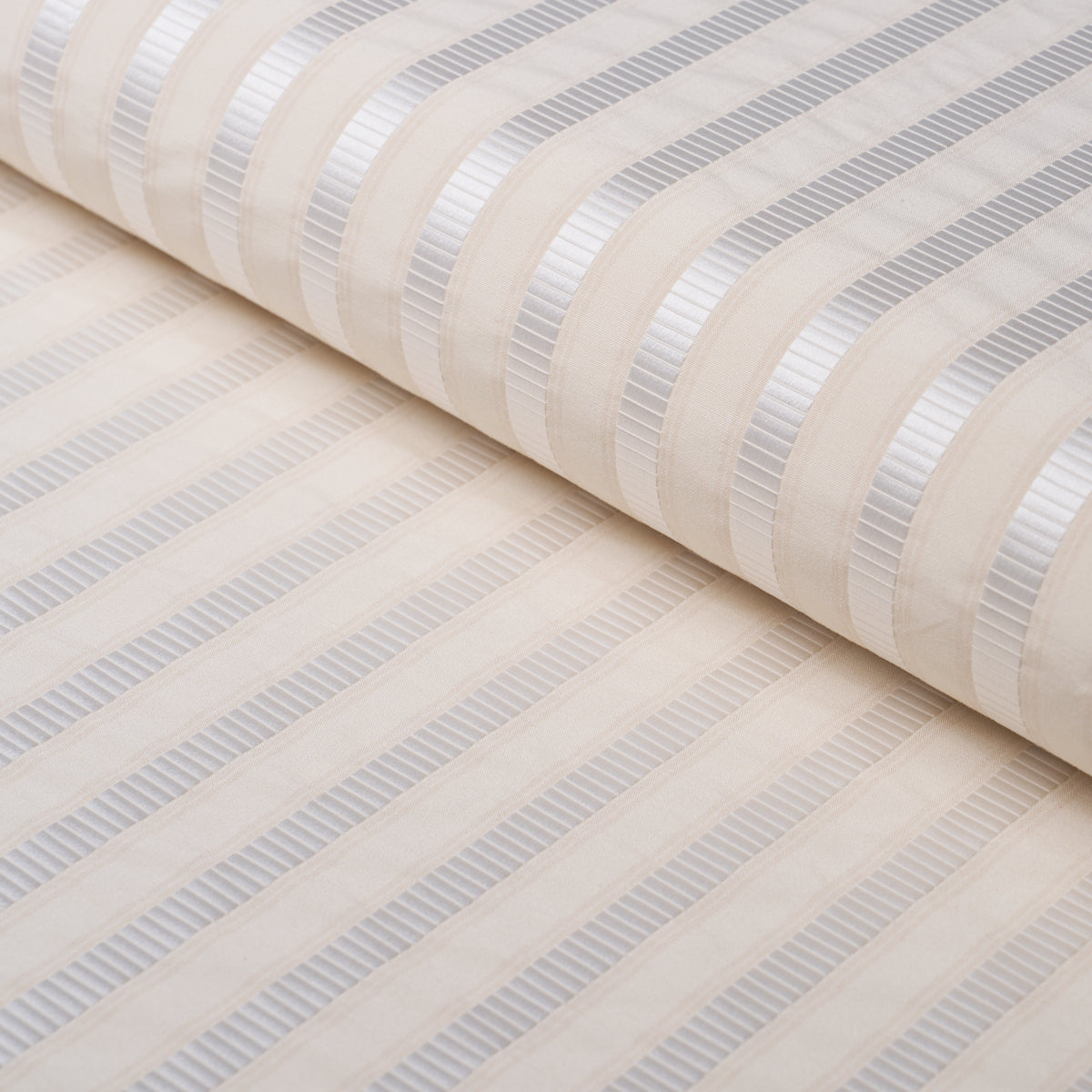 Purchase 85764 | Lincoln Small Stripe, Ivory - Schumacher Fabric