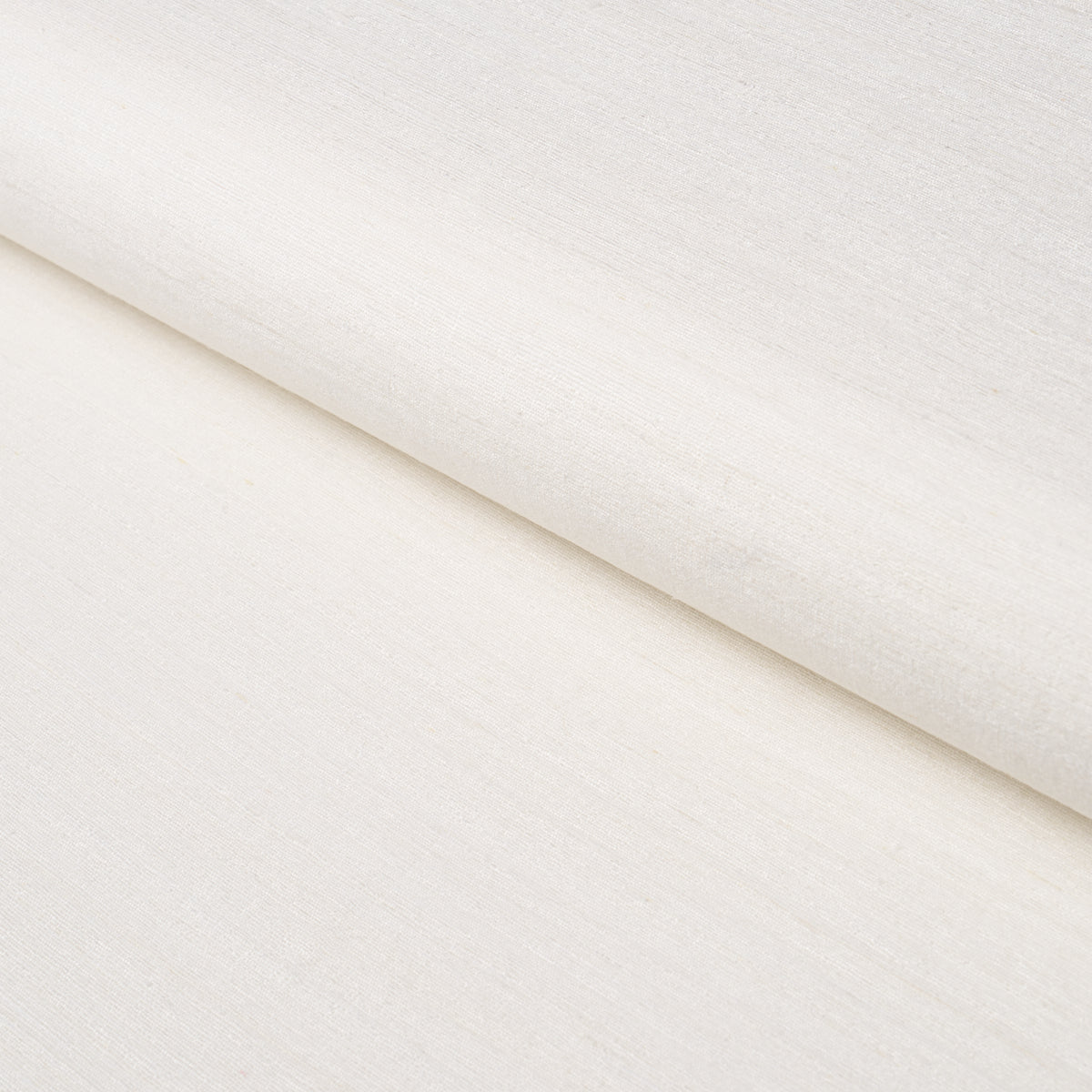 Purchase 87220 | Masara Handwoven Silk, White - Schumacher Fabric