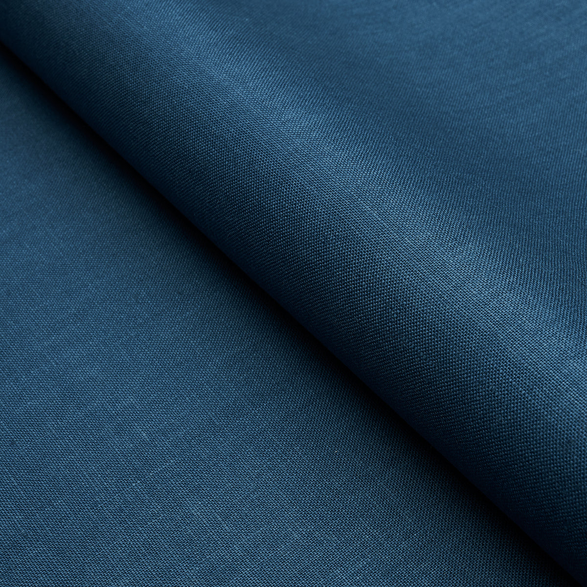 Purchase 93229 Middleton Linen, Navy by Schumacher Fabric