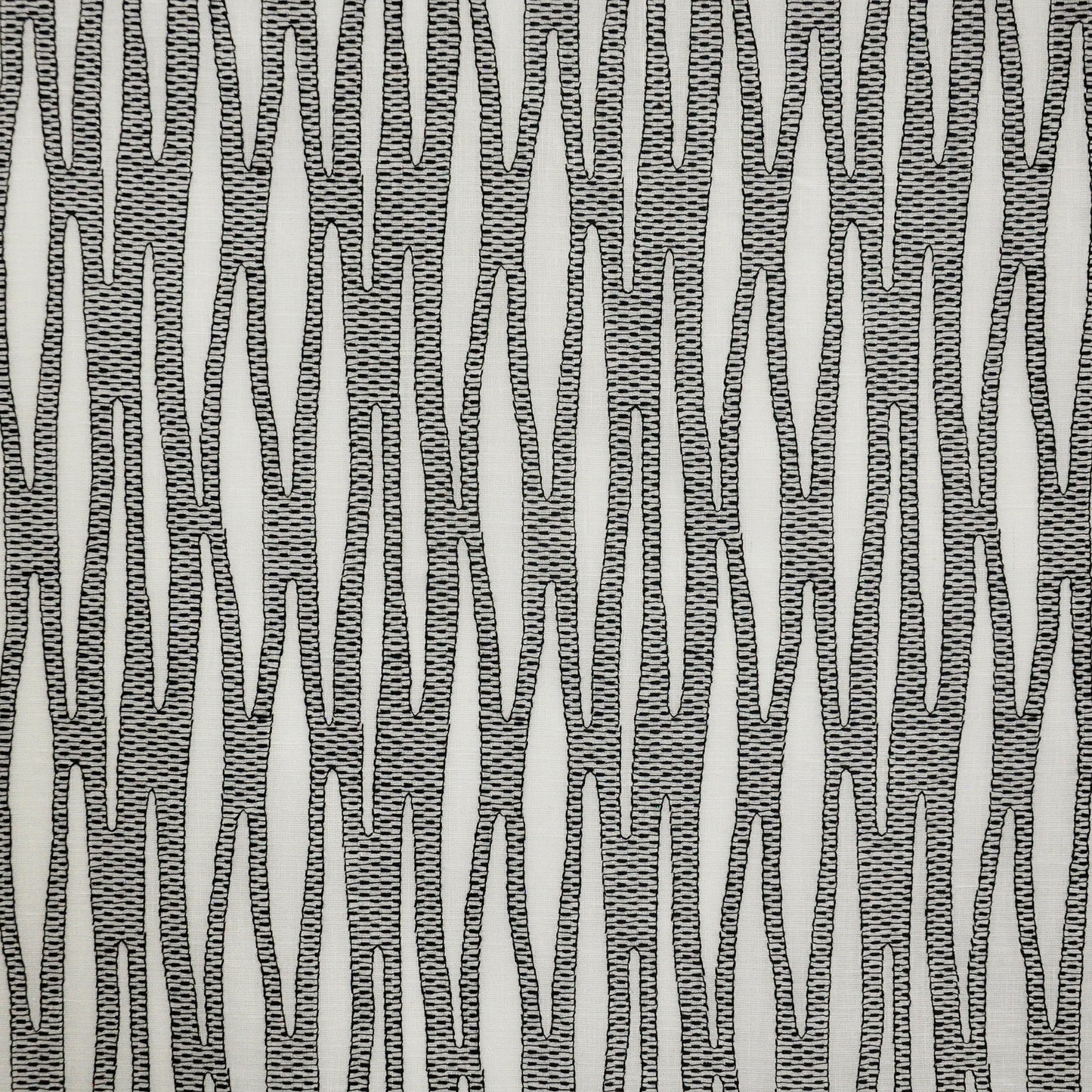 Bonsai 519 Zebra - Maxwell Fabric