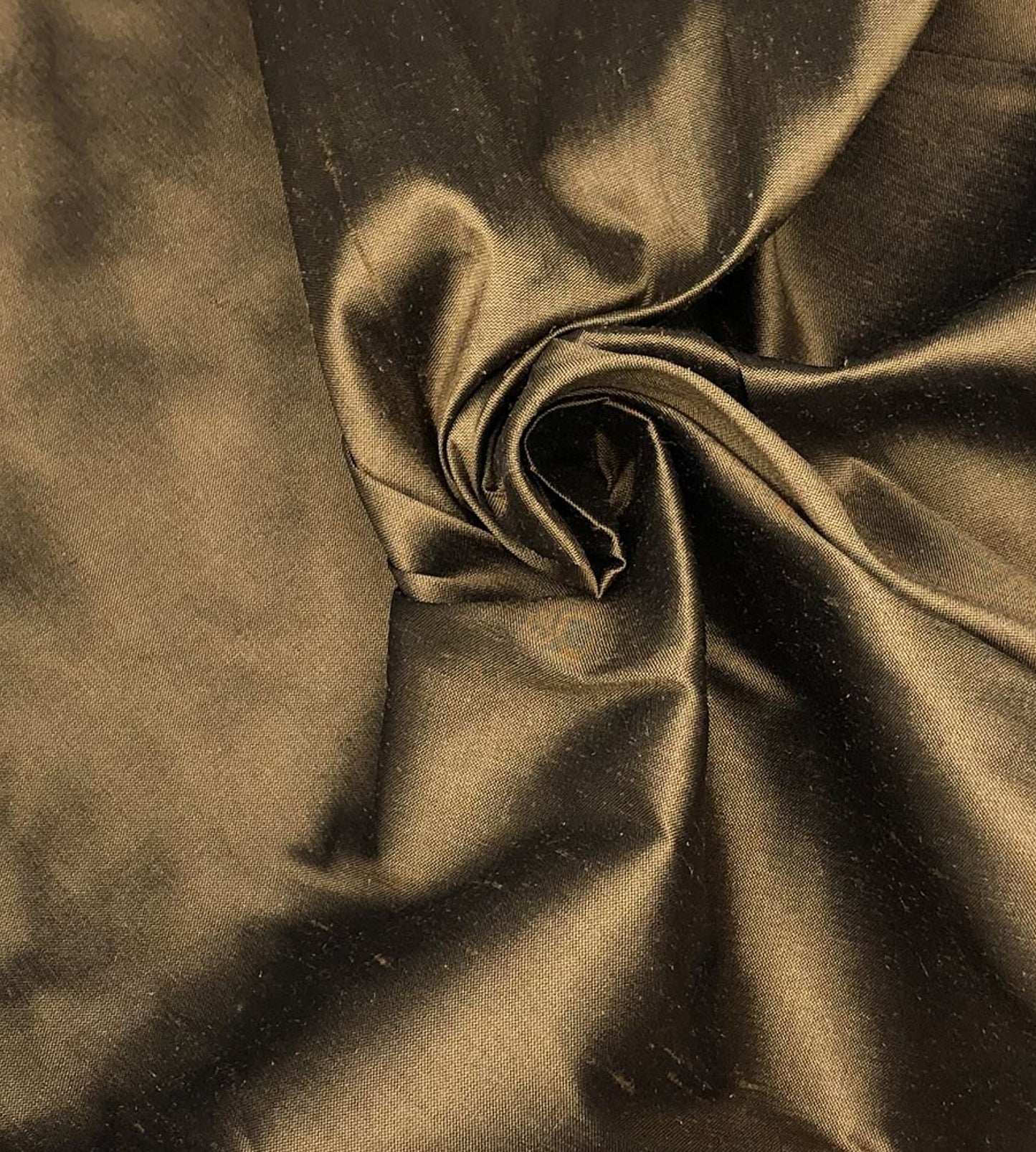 Purchase Old World Weavers Fabric Product# LB 0249214C, Dupioni Solids Udipi 2