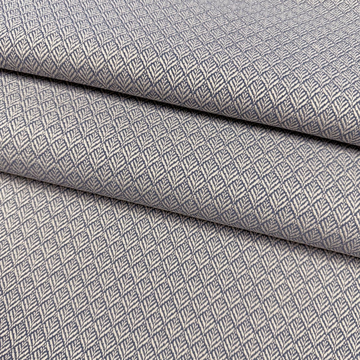 Purchase Mag Fabric Item 11893 pattern name Mimus Cornflower