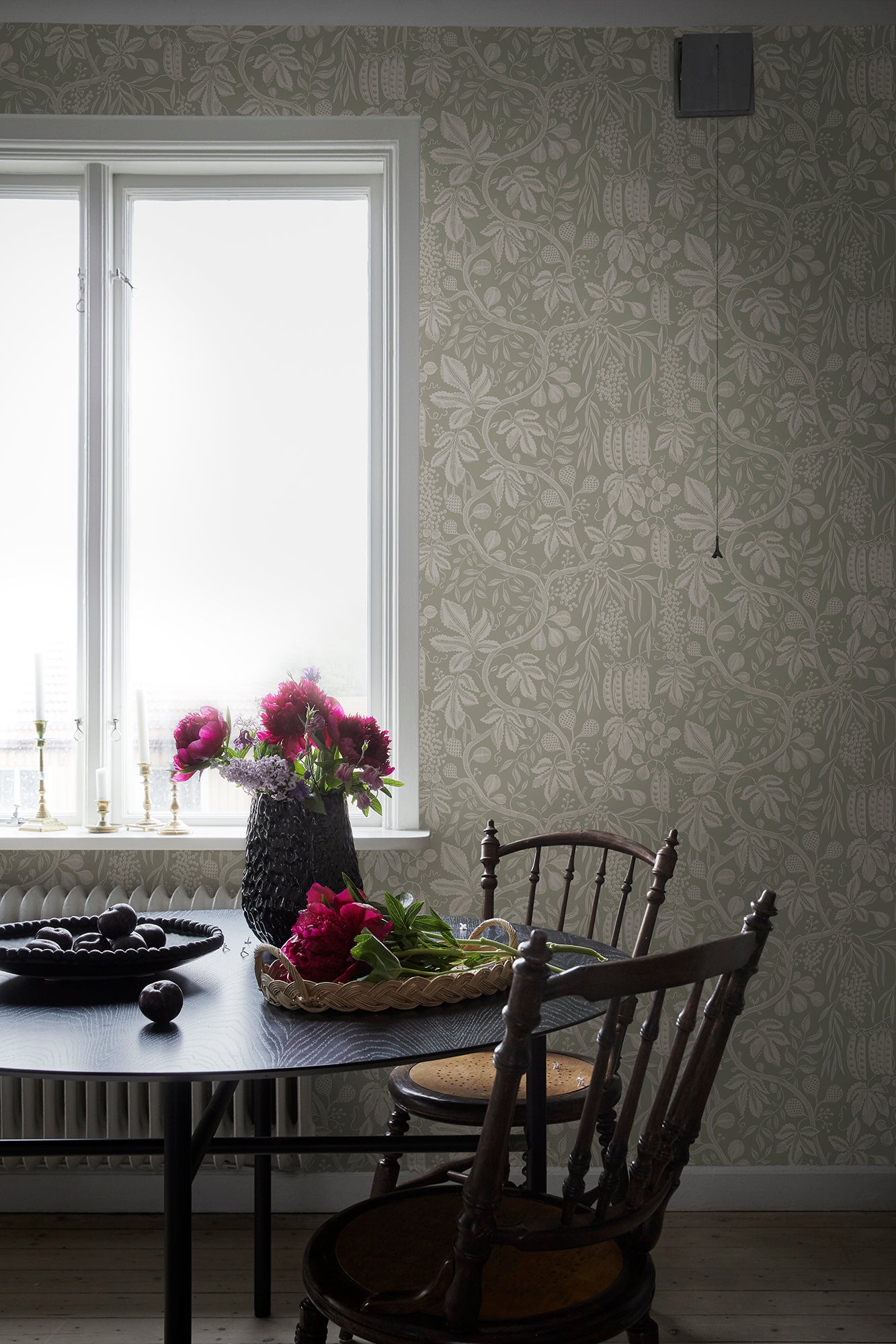 Purchase Sandberg Wallpaper Pattern number 2028-06-21 pattern name Fig Garden color name Garden Green.