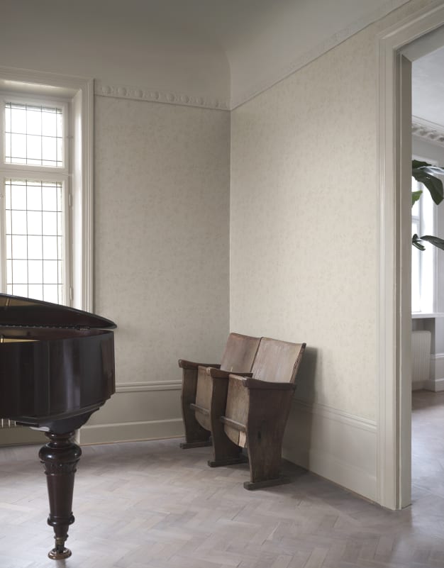 Sandberg Wallpaper pattern name & color Mila, Beige from the collection Villa Como.