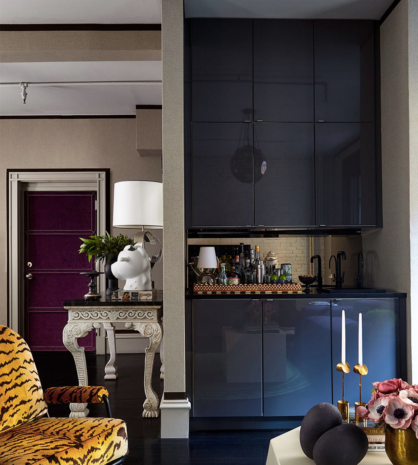 Purchase Scalamandre Fabric Product# SC 000126167MM, Tigre - Silk Ivory, Gold & Black 6