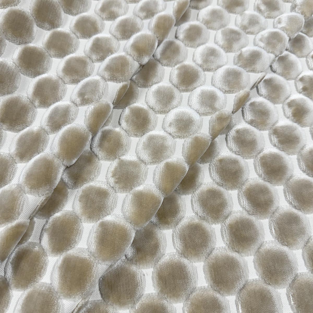 Purchase Mag Fabric Product 11862 pattern name Trodo Beige