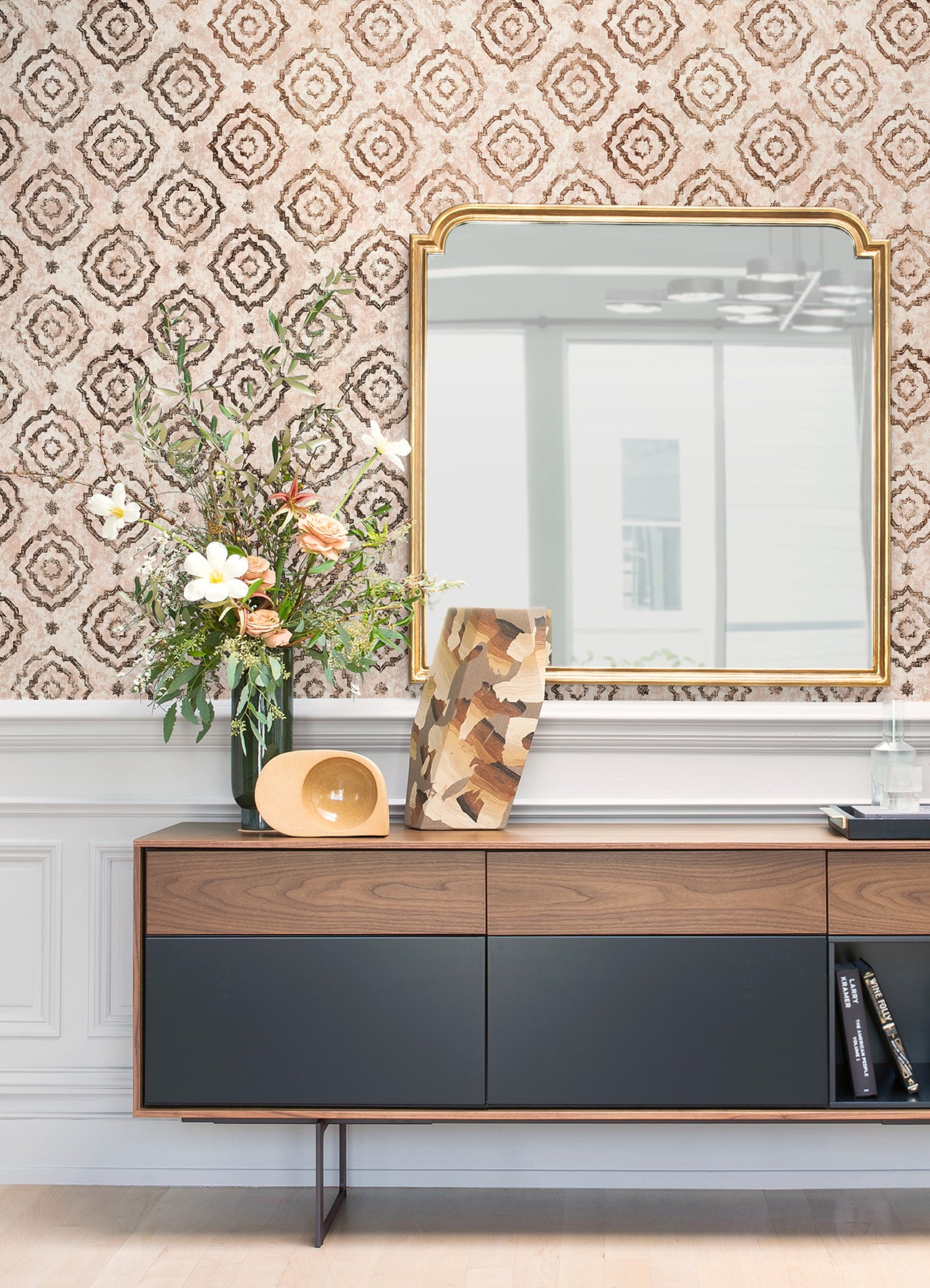 Order 4019-86423 Lustre Uma Rose Gold Star Medallion Rose Gold A-Street Prints Wallpaper