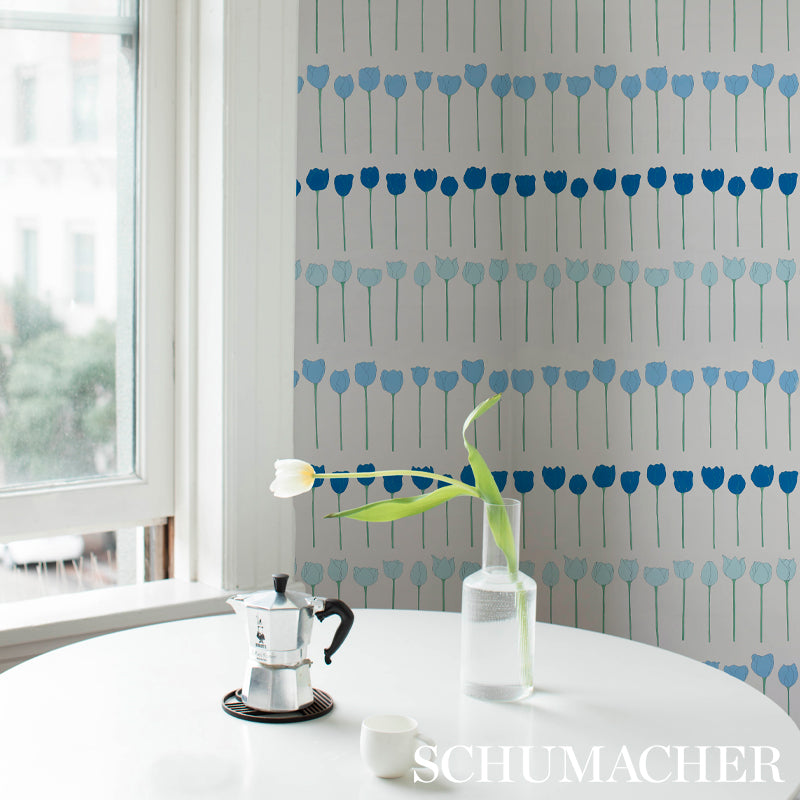 Acquire 5012582 Edie Blue Parrot Schumacher Wallpaper
