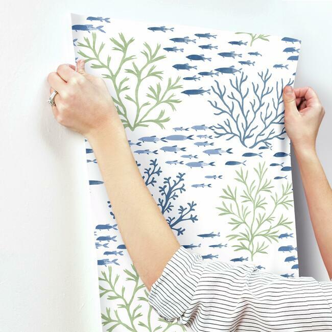 CV4404 Marine Garden Wallpaper Fern/Cobalt Waters Edge1 ; CV4404 Marine Garden Wallpaper Fern/Cobalt Waters Edge2 ; CV4404 Marine Garden Wallpaper Fern/Cobalt Waters Edge3 ; CV4404 Marine Garden Wallpaper Fern/Cobalt Waters Edge4 ; CV4404 Marine Garden Wallpaper Fern/Cobalt Waters Edge5 ; CV4404 Marine Garden Wallpaper Fern/Cobalt Waters Edge6