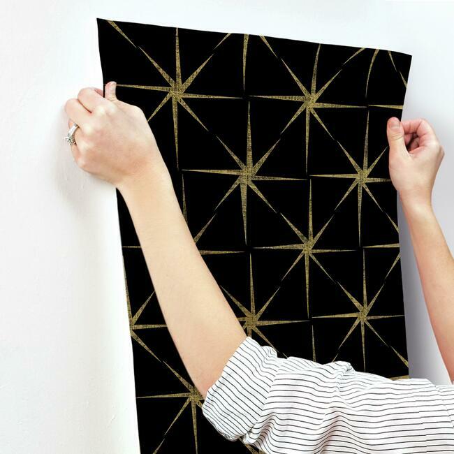 GR5941 | Grandmillennial, Evening Star Black York Wallpaper