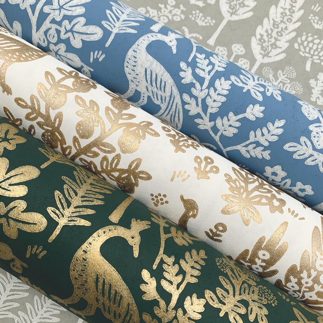 RP7371 Menagerie Toile White & Metallic Gold Rifle Paper Co. 1 ; RP7371 Menagerie Toile White & Metallic Gold Rifle Paper Co. 2 ; RP7371 Menagerie Toile White & Metallic Gold Rifle Paper Co. 3 ; RP7371 Menagerie Toile White & Metallic Gold Rifle Paper Co. 4 ; RP7371 Menagerie Toile White & Metallic Gold Rifle Paper Co. 5 ; RP7371 Menagerie Toile White & Metallic Gold Rifle Paper Co. 6
