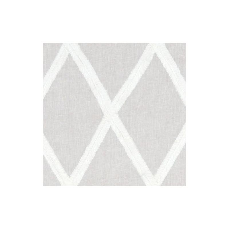 228232 | Ribbon Lattice White - Beacon Hill Fabric
