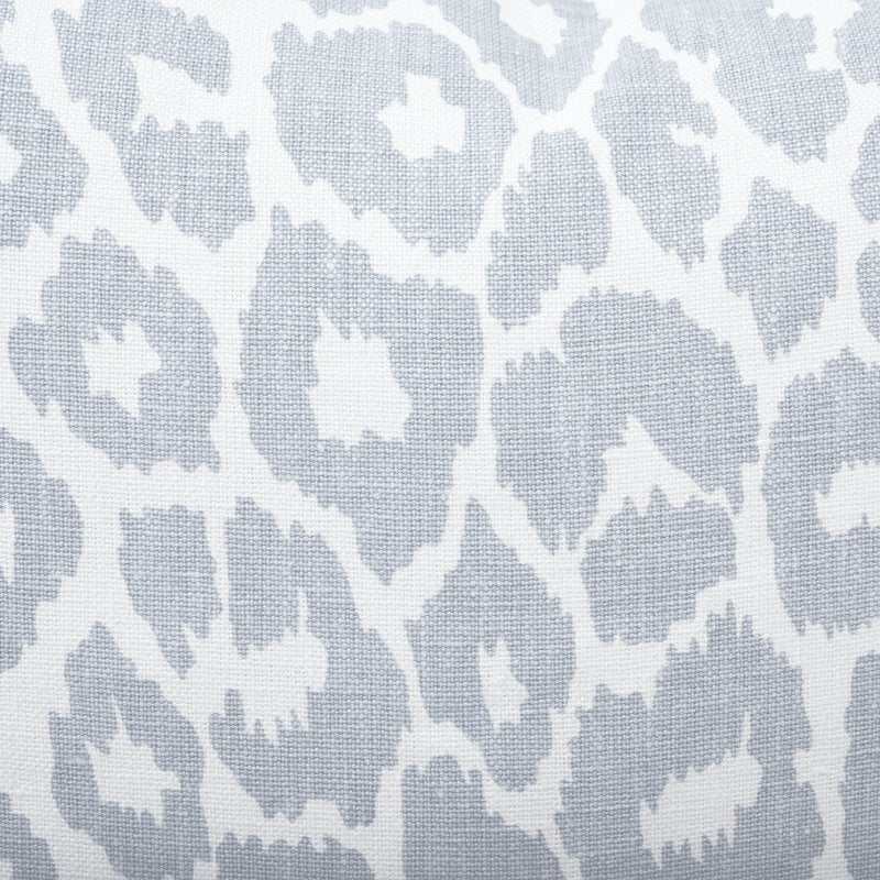 So7043806 Venetian Silk Velvet 22" Pillow Moss By Schumacher Furniture and Accessories 1,So7043806 Venetian Silk Velvet 22" Pillow Moss By Schumacher Furniture and Accessories 2,So7043806 Venetian Silk Velvet 22" Pillow Moss By Schumacher Furniture and Accessories 3