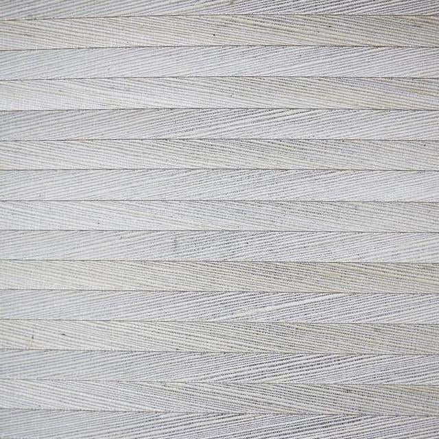 View DL2913 Natural Splendor Lombard  color Silver Grasscloth by Candice Olson Wallpaper