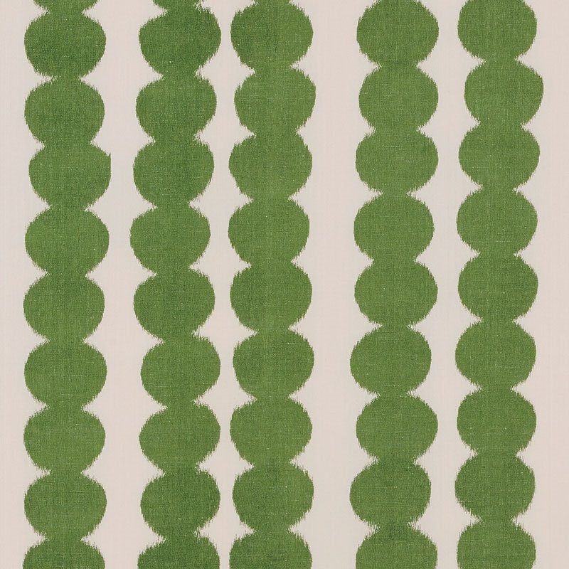 Purchase sample of 176253 Full Circle, Jungle by Schumacher Fabric