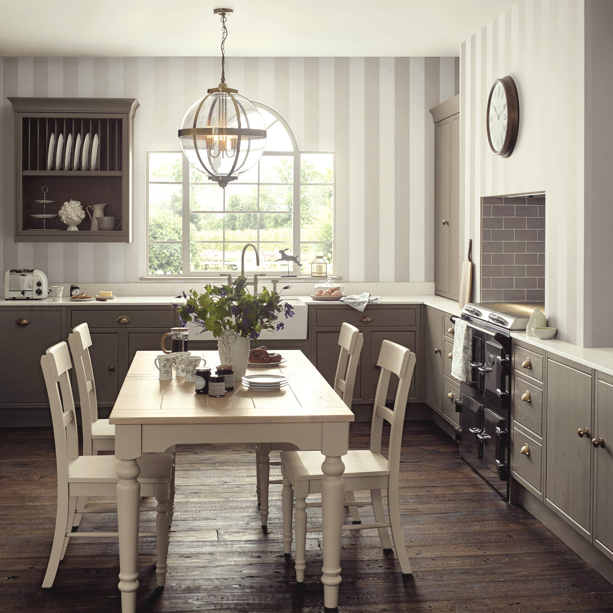 113336 | Lille Pearlescent Stripe White - Laura Ashley Wallpaper