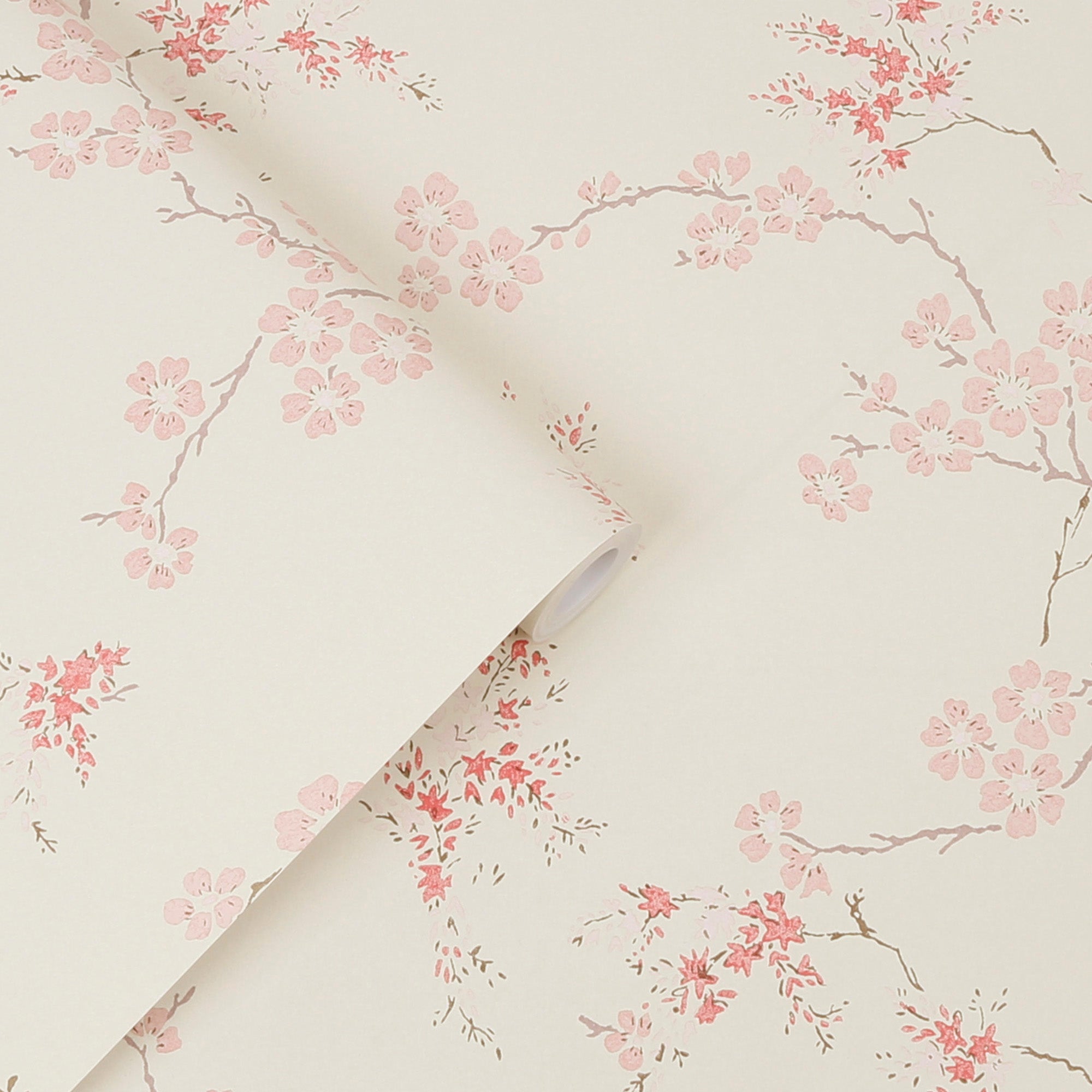 113388 | Oriental Blossom Blush - Laura Ashley Wallpaper