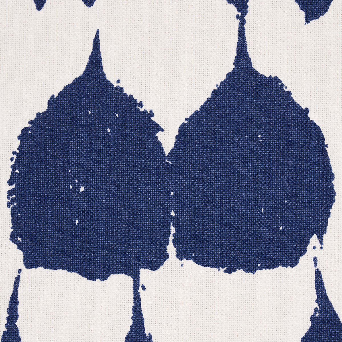 Purchase 175208 | Bouquet Toss, Navy - Schumacher Fabric