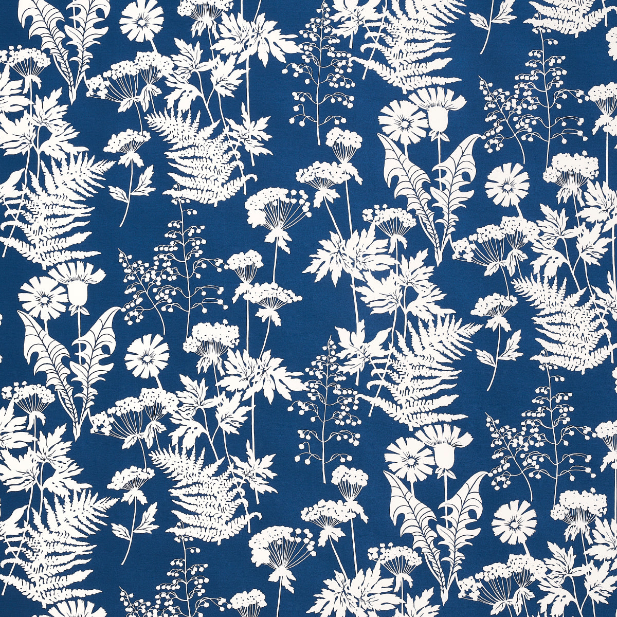 Purchase 180220 | Spring Floral Indoor/Outdoor, Navy - Schumacher Fabric