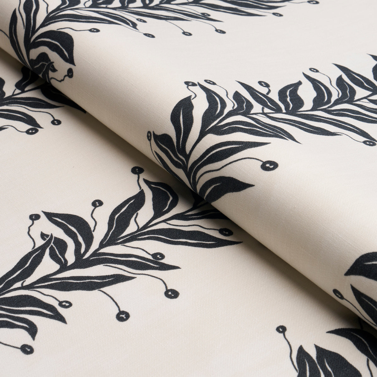 Purchase 181671 | Tendril Stripe Indoor/Outdoor, Black & Cream - Schumacher Fabric