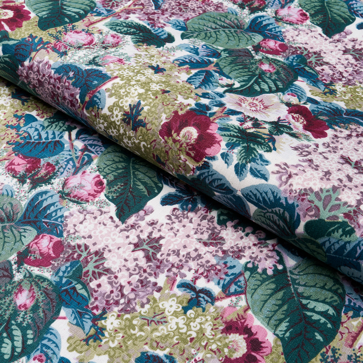 Purchase 181870 | Flora'S Fleurs, Plum - Schumacher Fabric