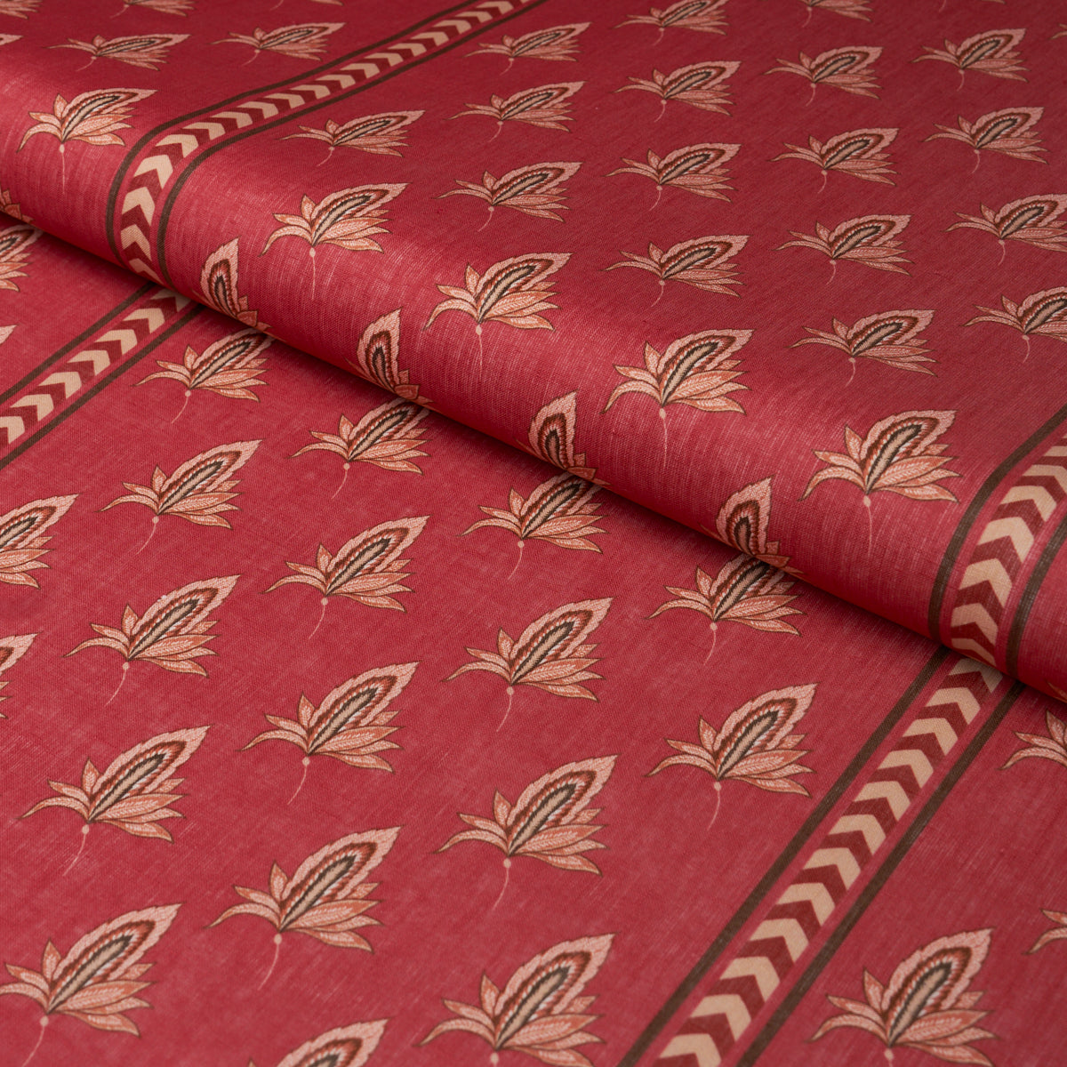 Purchase 182601 | Bangalore Imagination, Rouge - Schumacher Fabric