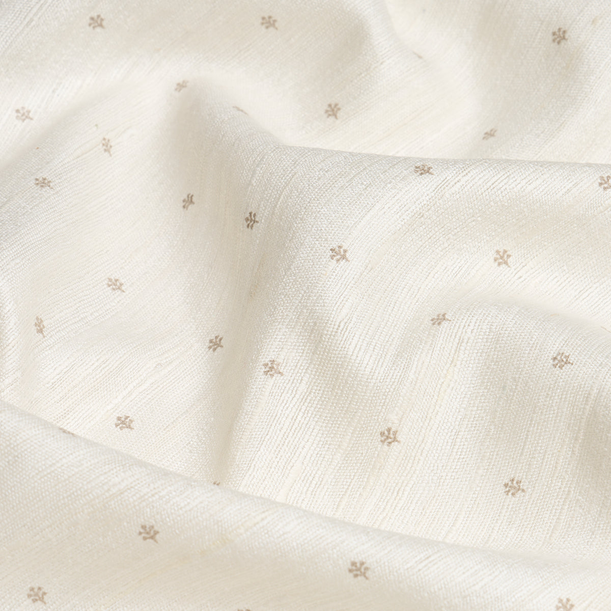 Purchase 182680 | Engelmann Silk Hand Print, Fawn - Schumacher Fabric