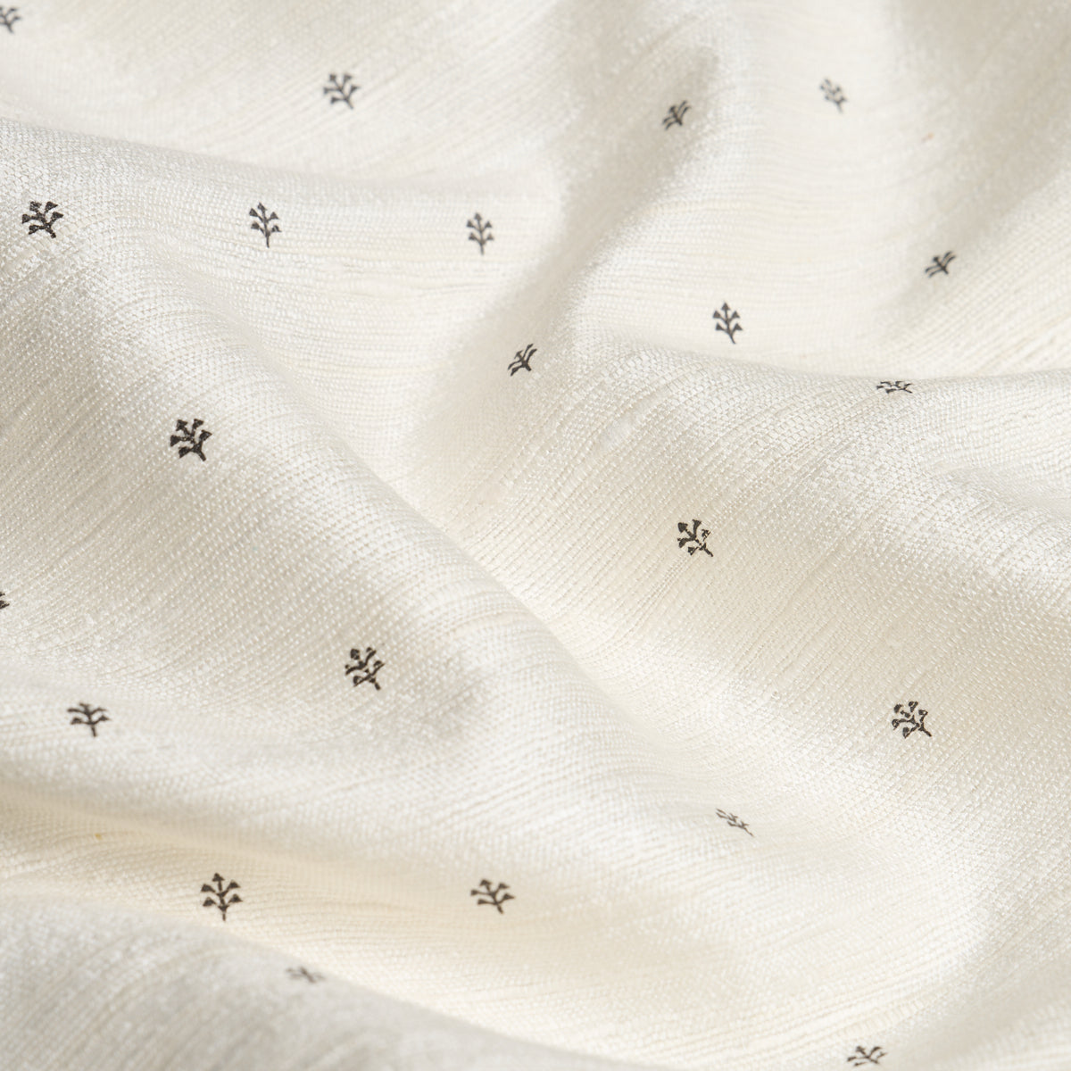 Purchase 182681 | Engelmann Silk Hand Print, Brown - Schumacher Fabric