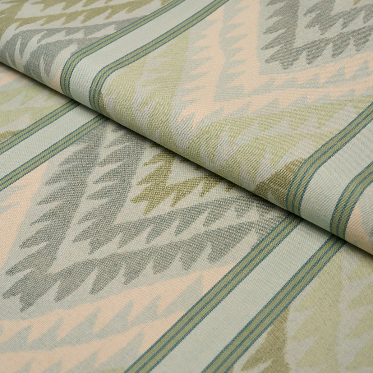 Purchase 182770 | Shabba Warp Print, Leaf - Schumacher Fabric