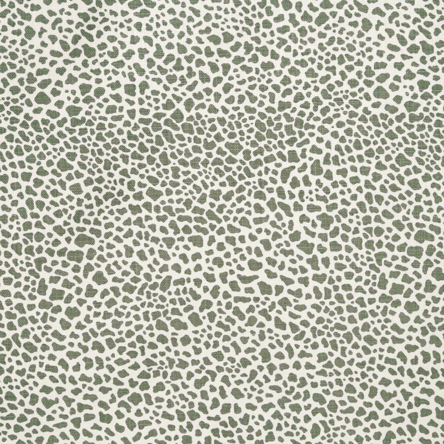 Sample 2020165.30.0 Safari Linen Green Animal/Insect Lee Jofa Fabric