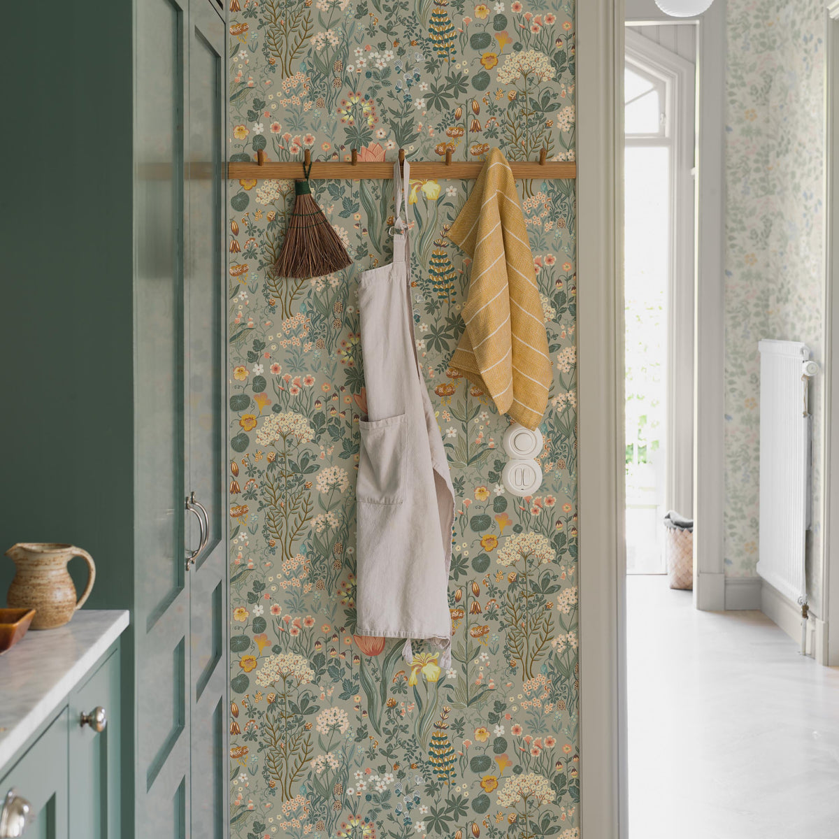 Purchase 2054 | Blomsterhav, Taupe - Borastapeter Wallpaper
