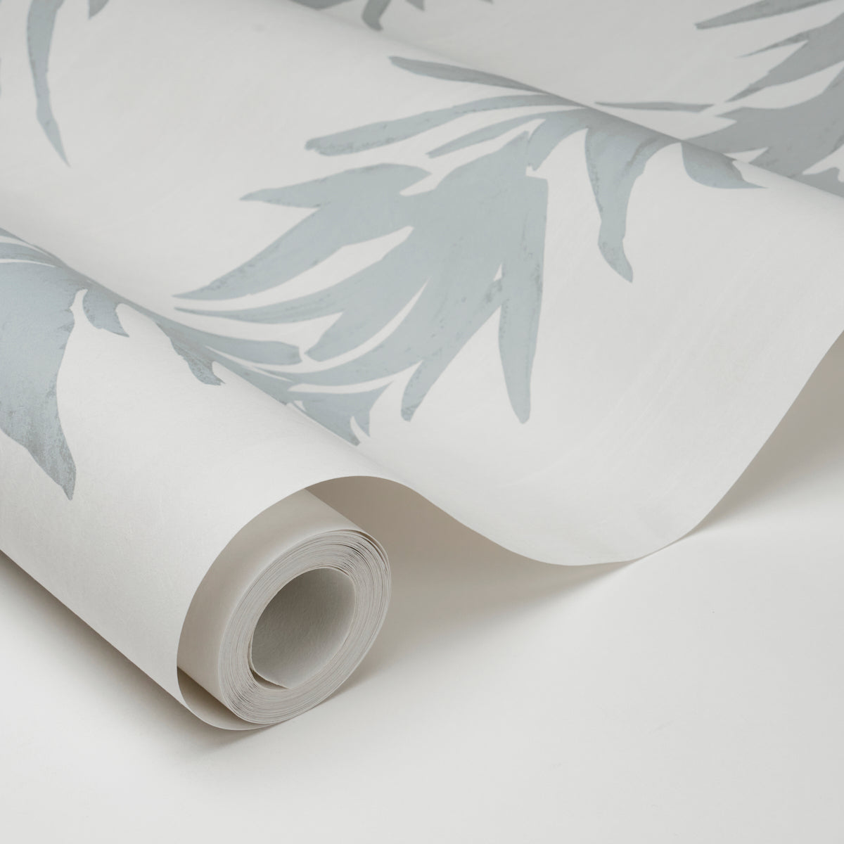Purchase 5013667 | White Lotus, Cool Gray - Schumacher Wallpaper
