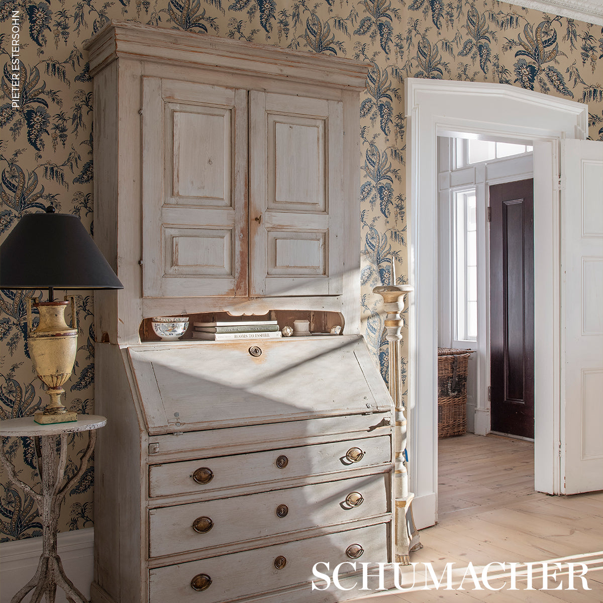 Purchase 5015501 | Apolline Botanical, Ciel & Marine - Schumacher Wallpaper