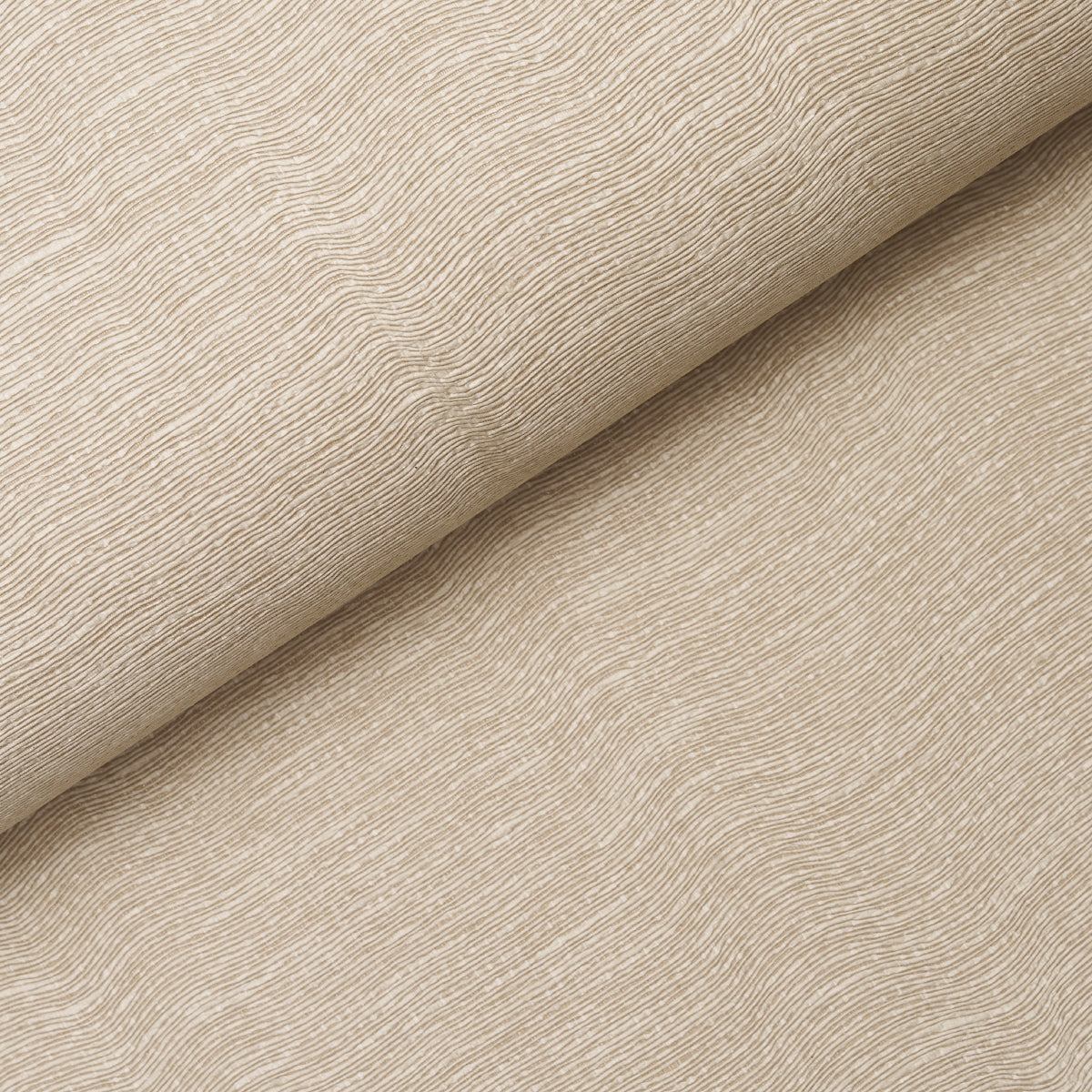 Purchase 5015891 | Linen Plissé Wallcovering, Alabaster - Schumacher Wallpaper