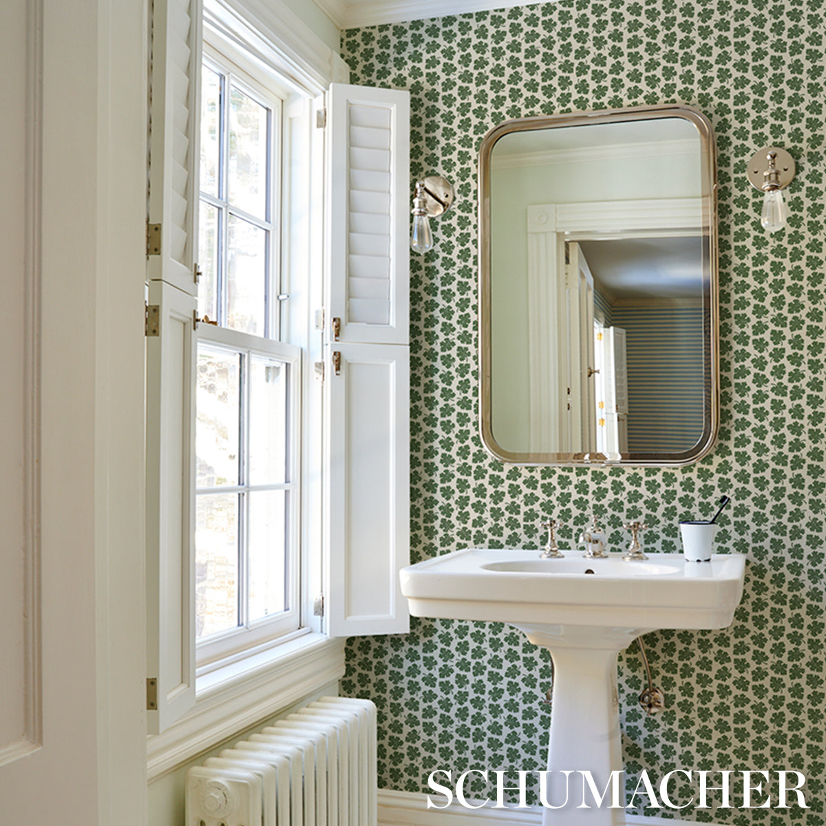 Purchase 5015920 | Olive, Green - Schumacher Wallpaper