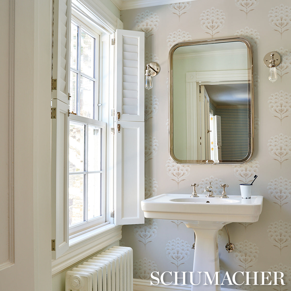 Purchase 5016340 | Aurelia, Limestone - Schumacher Wallpaper