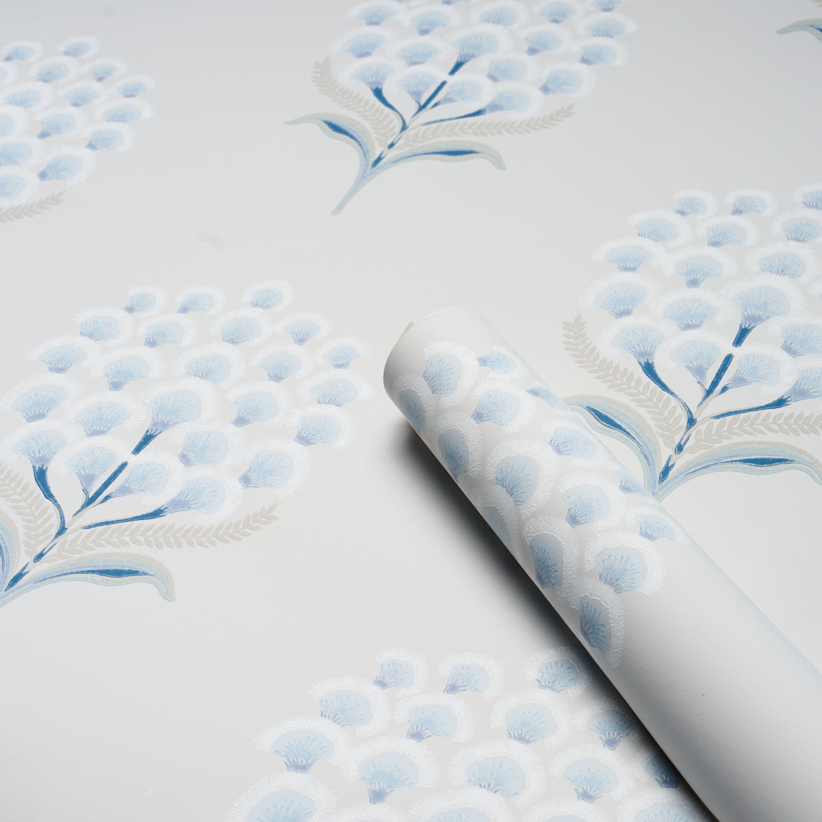 5016341 | Aurelia, Porcelain - Schumacher Wallpaper