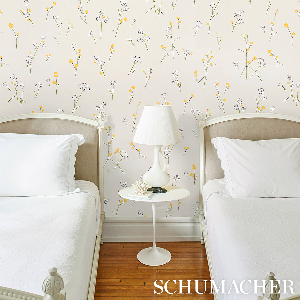 Purchase 5016400 | Alex'S Floral, Daffodil - Schumacher Wallpaper