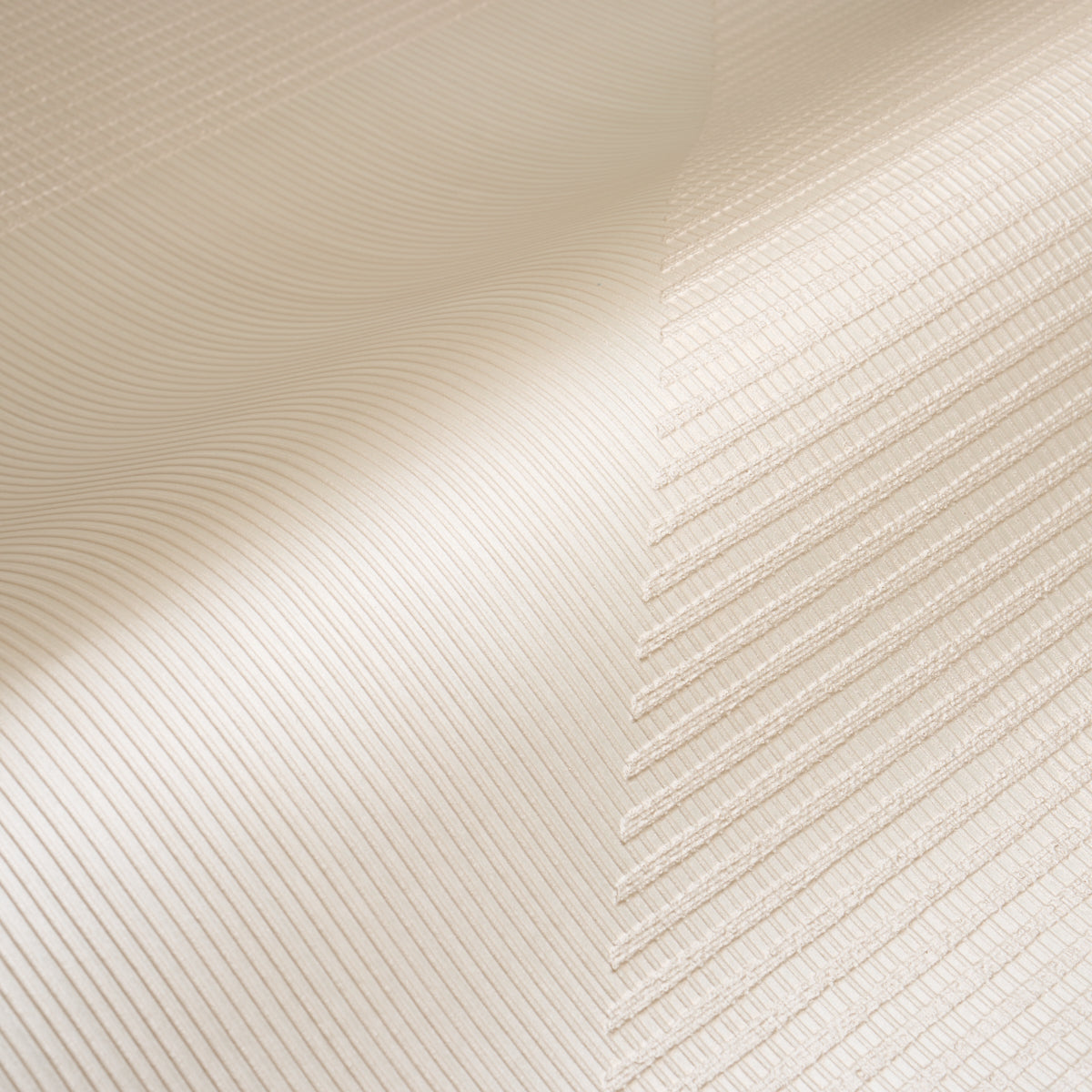 Purchase 5016520 | Hand Combed Triangles, Pearlescent - Schumacher Wallpaper